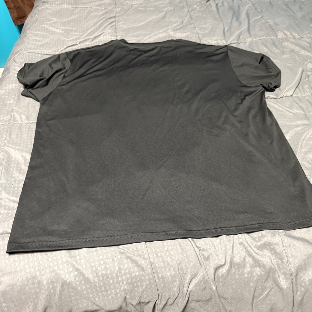 Unbranded Black Broken Heart Skulls Shirt Womens Size 4x USA Equivelant 2x - Picture 7 of 7